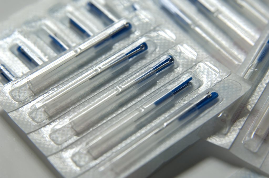 Acupuncture needles in a blister pack